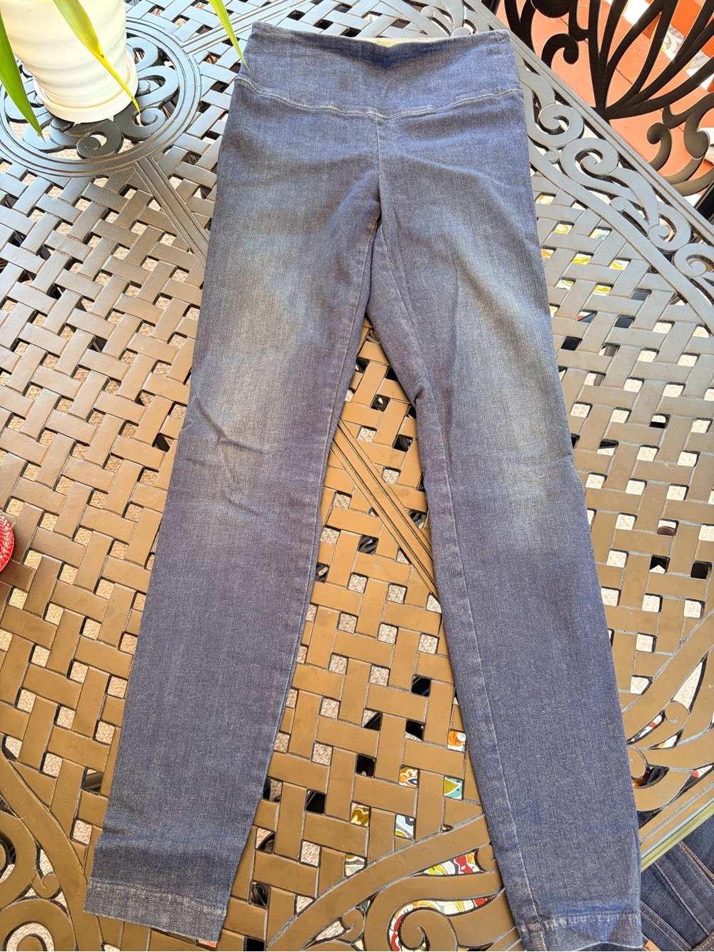 High-Rise Dark Blue Women’s Jeggings — Stretch Denim Look